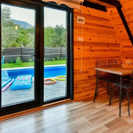 Holiday home Astonishing Tiny House With Private Pool Close To Lycian Way In Oludeniz *